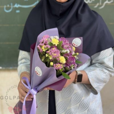 دسته گل ستوده با هارمونی دلنشین و آرام