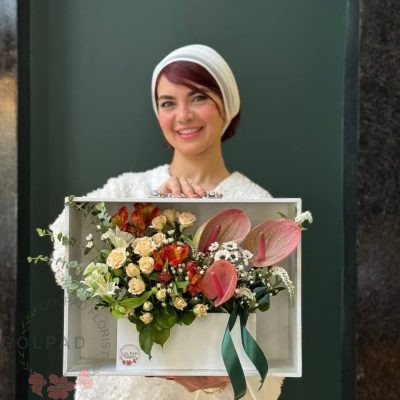 باکس گل رز جانبخش الهه وار