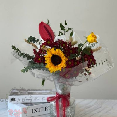 گلدان گل پرند| مثل یک لبخند طلایی